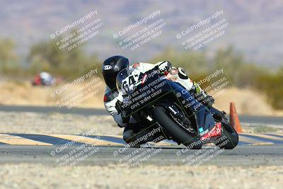 media/Jan-16-2022-CVMA (Sun) [[7f3d92989d]]/Race 2 Supersport Middleweight/